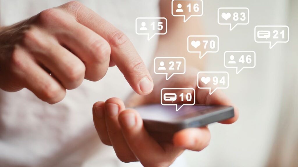 En mettant en œuvre ces stratégies variées, tu peux promouvoir tes liens d'affiliation de manière efficace, atteignant un public plus large et maximisant tes opportunités de conversion.